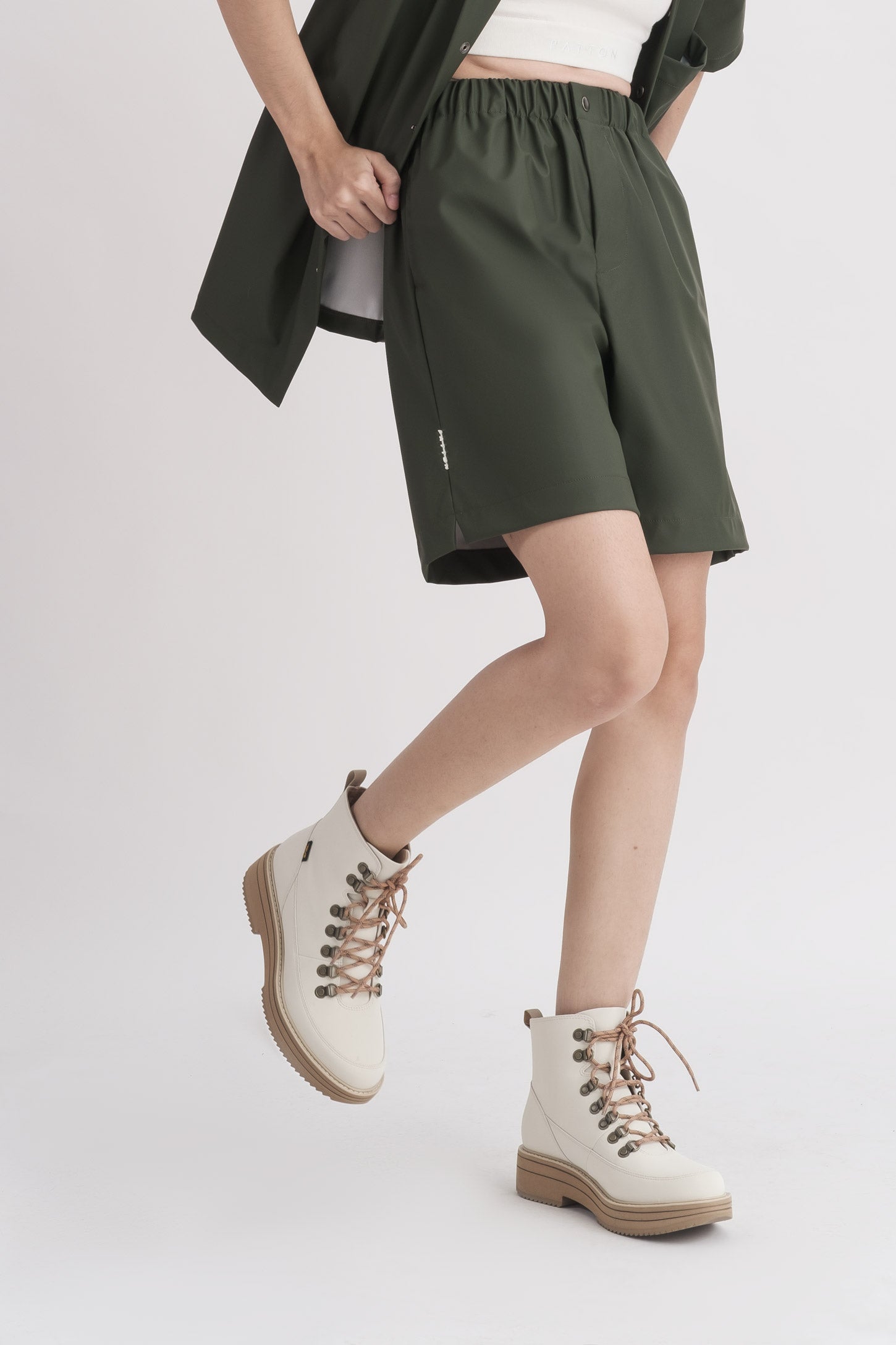 utility-long-shorts-hunter-L