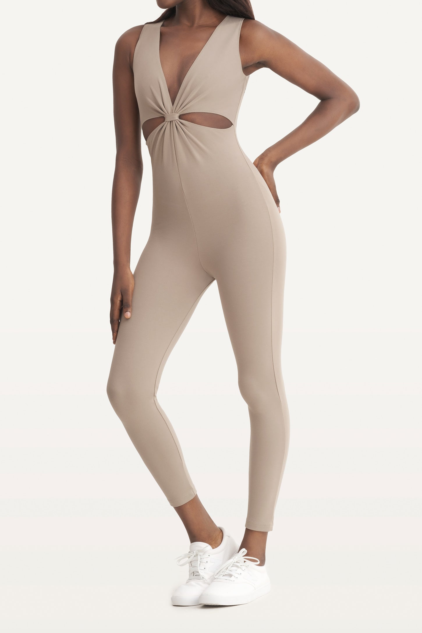 Knotted-Plunge-Mono-Ash-S